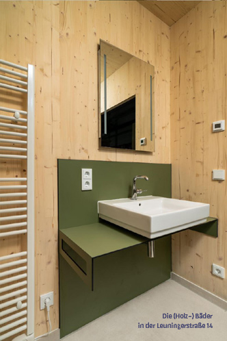 Ansicht eines Badezimmers in Holzbauweise